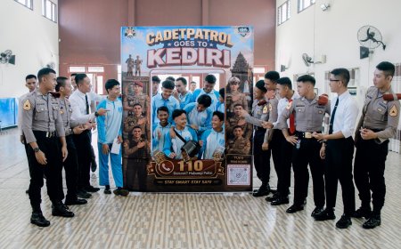 Taruna Akpol Edukasi Pelajar tentang Call Center 110 dan Bahaya Bullying