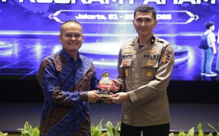 Polri Bekali Pelajar melalui Program Paham AI dan Training of Trainers