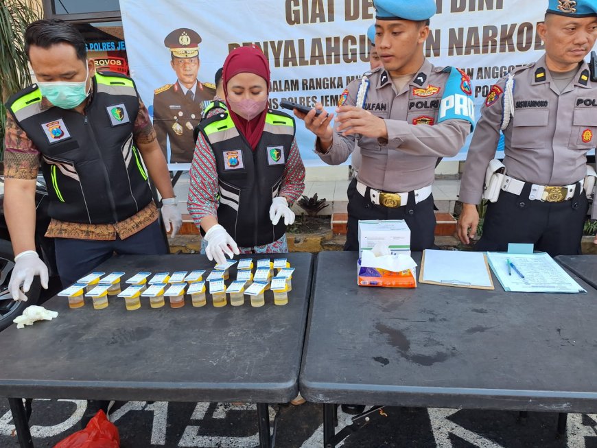 Wujudkan Institusi Bersih, Propam Polda Jatim Gelar Deteksi Dini Narkoba dan Judi Online di Polres Jember