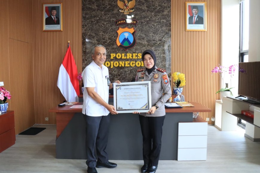 KPPN Apresiasi Pengelolaan DIPA Polres Bojonegoro dengan Penghargaan